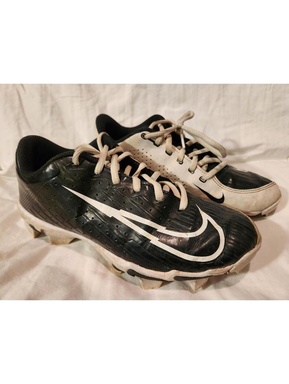 Boy's Nike Vapor Cleats Size 5Y Black White Football Baseball